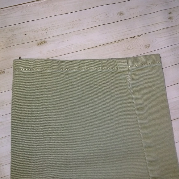 Gloria Vanderbilt Jeans - Picture 4 of 5